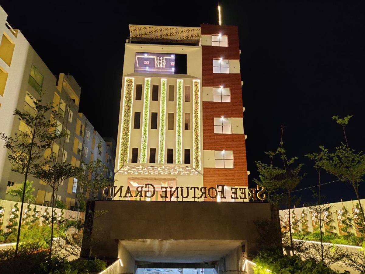 Sree Fortune Grand, Tadepalli Виджаявада Экстерьер фото